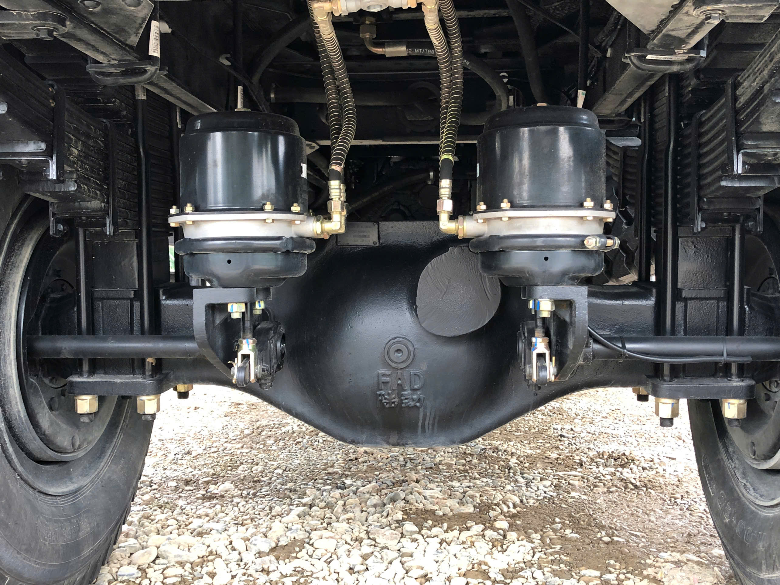 cau-xe-ben-howo-8t61