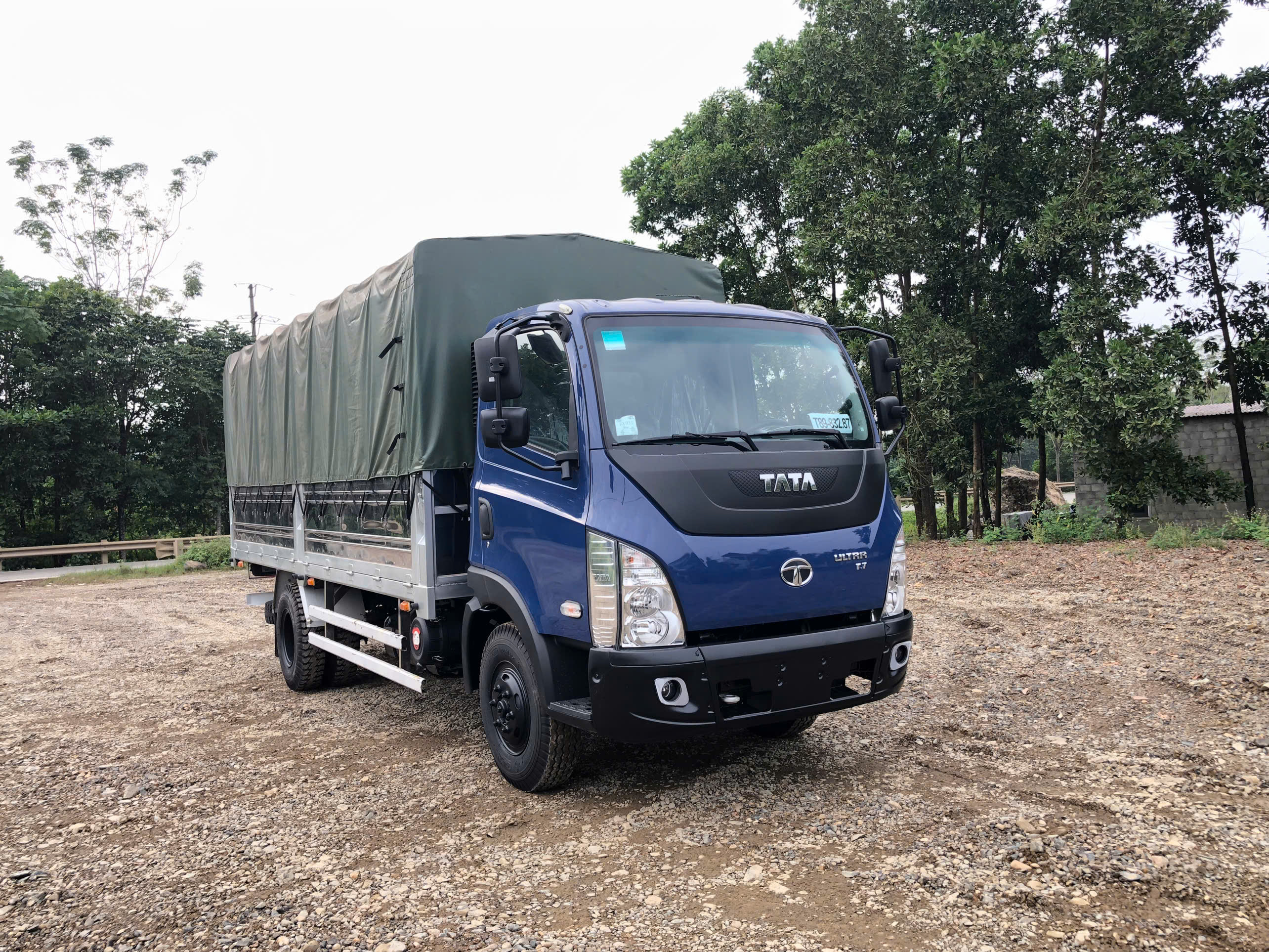 ngoai-that-xe-tata-t7